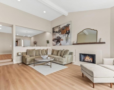 4052 Garfield - Photo Thumbnail 3