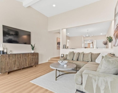 4052 Garfield - Photo Thumbnail 4