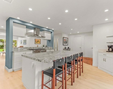 2462 Lozana Road - Photo Thumbnail 1