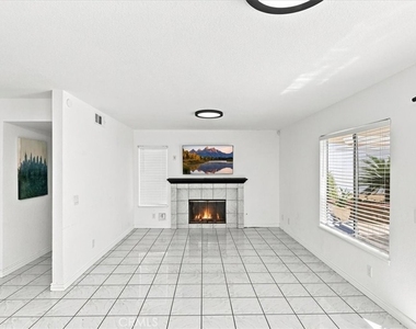 421 Yellowstone - Photo Thumbnail 11