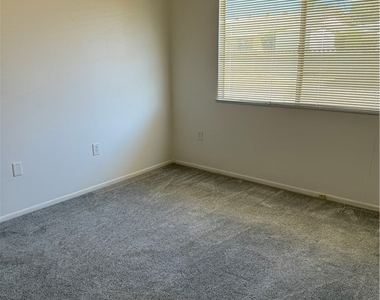28906 W Worcester - Photo Thumbnail 22