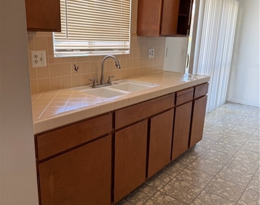 28906 W Worcester - Photo Thumbnail 8