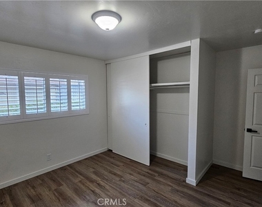 3469 N F - Photo Thumbnail 11