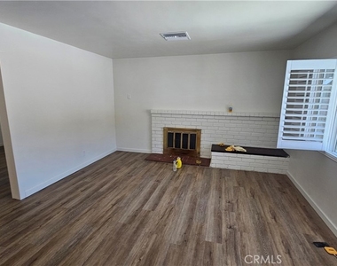 3469 N F - Photo Thumbnail 5