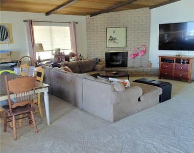 27564 Lakeview - Photo Thumbnail 11