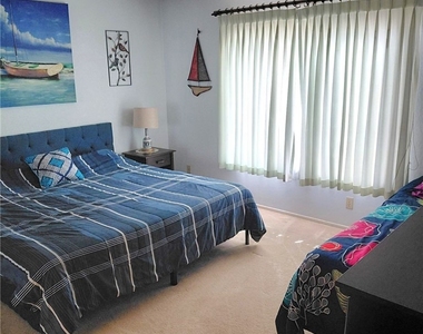 27564 Lakeview - Photo Thumbnail 3
