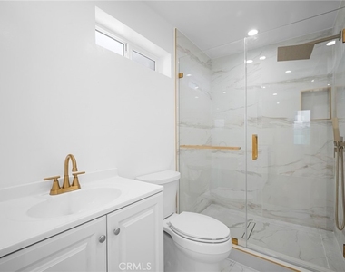 6235 Banner Avenue - Photo Thumbnail 8