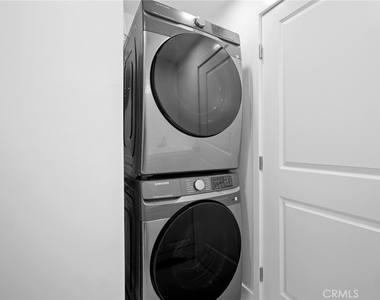 6235 Banner Avenue - Photo Thumbnail 9