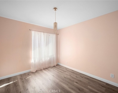 13945 Breger Avenue - Photo Thumbnail 17