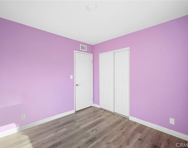 13945 Breger Avenue - Photo Thumbnail 21