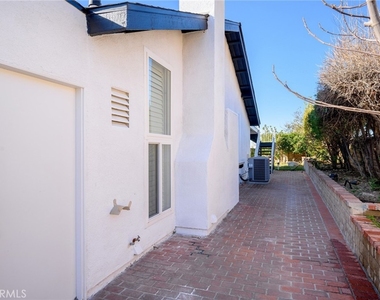 13945 Breger Avenue - Photo Thumbnail 37