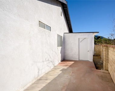 13945 Breger Avenue - Photo Thumbnail 38