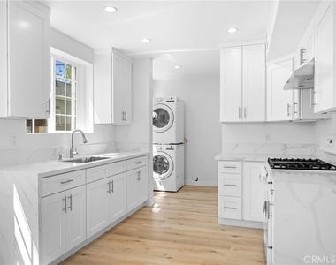1101 Norton Avenue - Photo Thumbnail 8