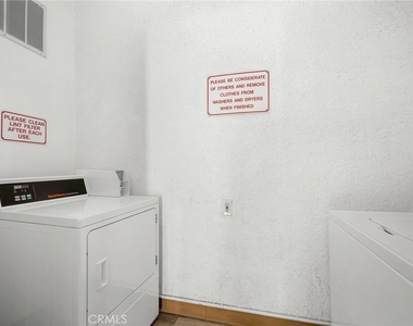 309 Sinclair - Photo Thumbnail 18