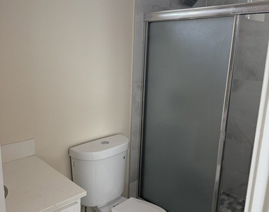 5867 Towne - Photo Thumbnail 7