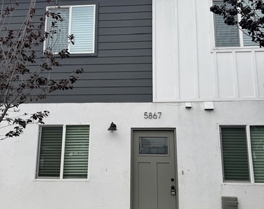 5867 Towne - Photo Thumbnail 1