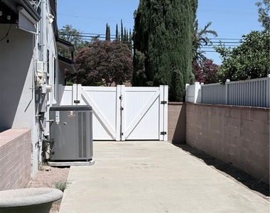 527 N San Antonio Avenue - Photo Thumbnail 17