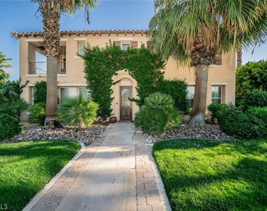 80592 Apricot Lane - Photo Thumbnail 3