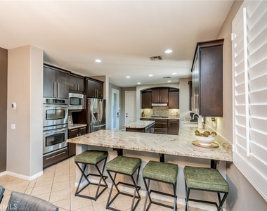 80592 Apricot Lane - Photo Thumbnail 14