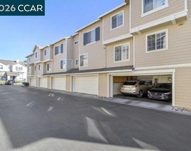 1102 Brooks Range Lndg - Photo Thumbnail 37