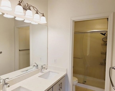 1102 Brooks Range Lndg - Photo Thumbnail 21