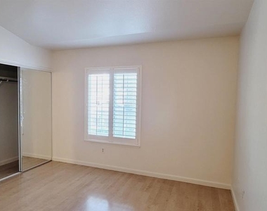1102 Brooks Range Lndg - Photo Thumbnail 19