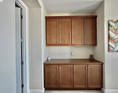 1429 S Wilshire Ave - Photo Thumbnail 18