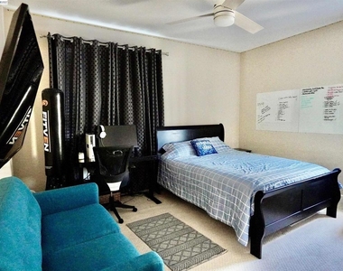 1429 S Wilshire Ave - Photo Thumbnail 28