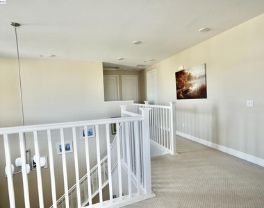 1429 S Wilshire Ave - Photo Thumbnail 16