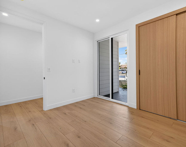 2420 N Council Street - Photo Thumbnail 13
