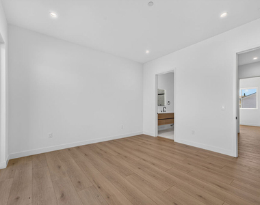 2420 N Council Street - Photo Thumbnail 22
