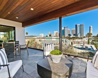 1839 Pandora Avenue - Photo Thumbnail 6
