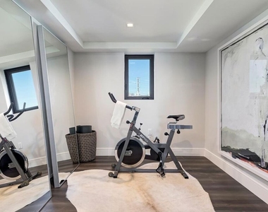 1839 Pandora Avenue - Photo Thumbnail 30