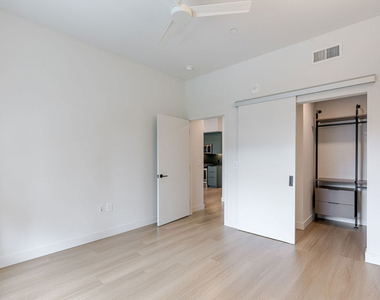 10601 Washington Boulevard - Photo Thumbnail 10