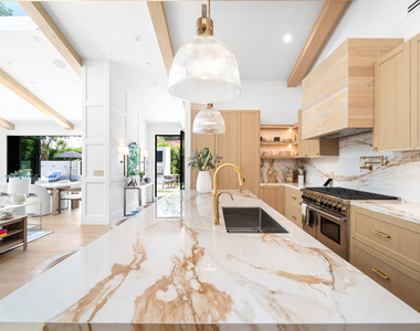 1914 Laurel Canyon Blvd - Photo Thumbnail 13