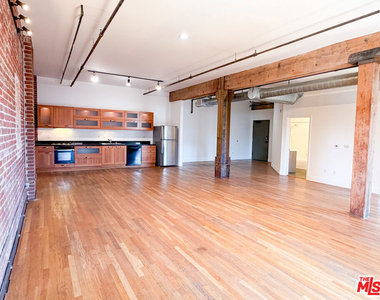 215 S Santa Fe Avenue - Photo Thumbnail 2