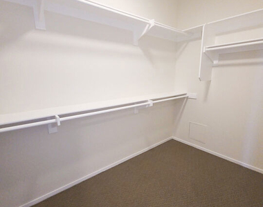 3223 W 6th Street - Photo Thumbnail 11