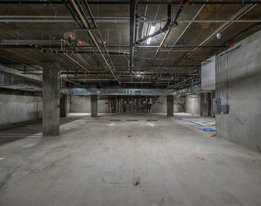1016 N Martel Avenue - Photo Thumbnail 24