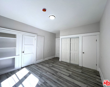 156 W 32nd Street - Photo Thumbnail 10