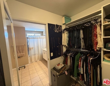 12452 Sonoma Drive - Photo Thumbnail 24