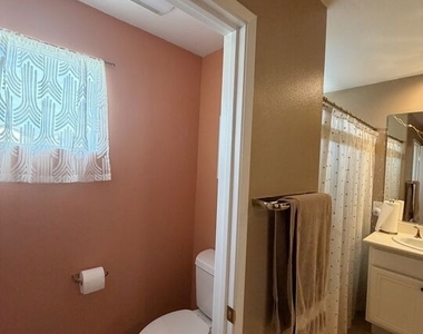 12452 Sonoma Drive - Photo Thumbnail 23