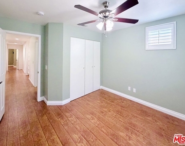 25506 Burns Place - Photo Thumbnail 19