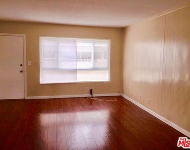 620 Myrtle Avenue - Photo Thumbnail 3