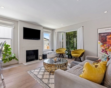 1216 Greenacre Avenue - Photo Thumbnail 11