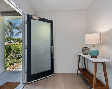 1216 Greenacre Avenue - Photo Thumbnail 8