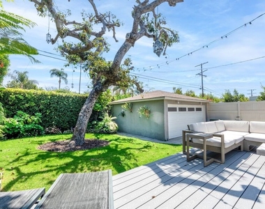 1216 Greenacre Avenue - Photo Thumbnail 32