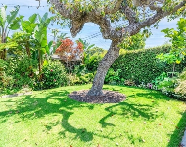 1216 Greenacre Avenue - Photo Thumbnail 31