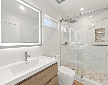 20212 W Gault Street - Photo Thumbnail 29