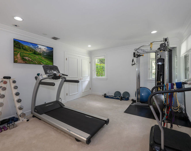 1201 Loma Vista Drive - Photo Thumbnail 12