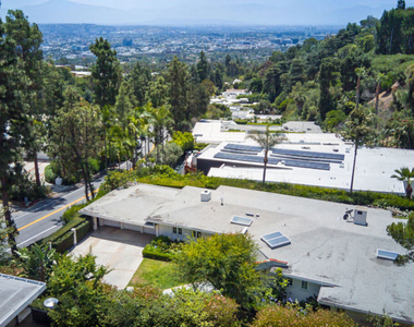 1201 Loma Vista Drive - Photo Thumbnail 26